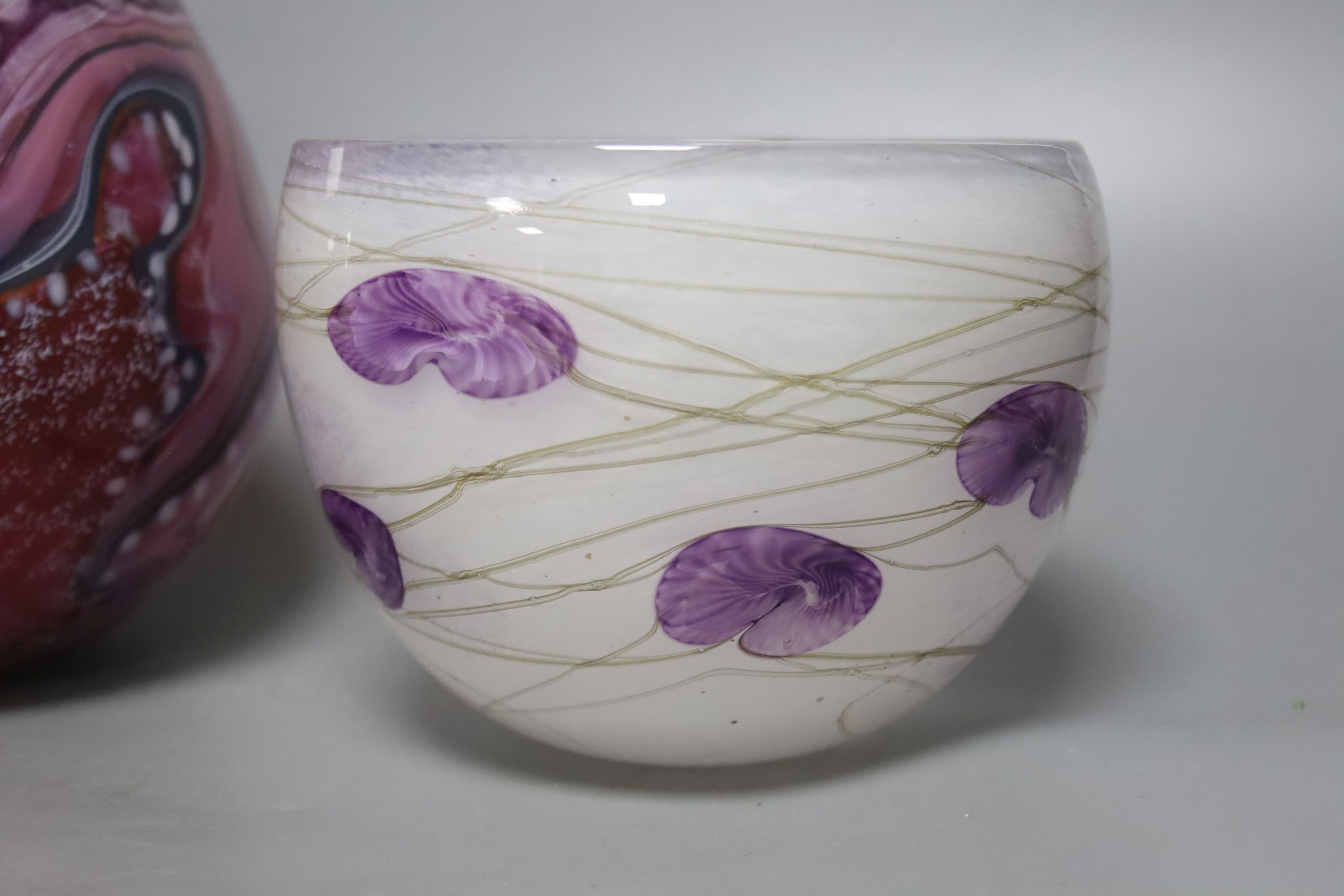 A Siddy Langley art glass vase and bowl, height 22cm